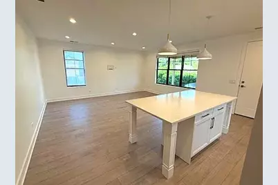 243 N West Street #201, Naperville, IL 60540 - Photo 5
