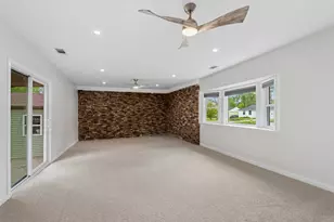 1118 Manchester Rd, Wheaton, IL 60187 - Photo 9