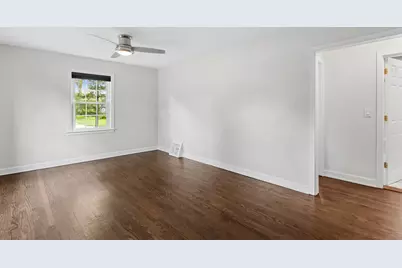 1118 Manchester Road, Wheaton, IL 60187 - Photo 15