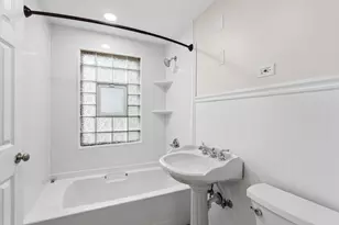 1118 Manchester Rd, Wheaton, IL 60187 - Photo 27