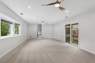 1118 Manchester Rd, Wheaton, IL 60187 - Photo 11