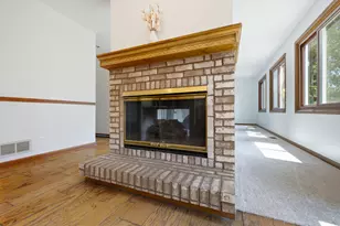 307 W Schaumburg Rd, Streamwood, IL 60107 - Photo 13
