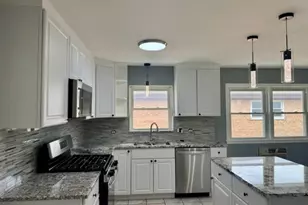 8523 W Winnemac Ave, Chicago, IL 60656 - Photo 15