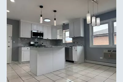 8523 W Winnemac Avenue #2F, Chicago, IL 60656 - Photo 9
