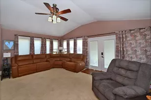 706 Catlin St, Ottawa, IL 61350 - Photo 9