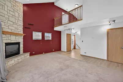 2520 Cedar Glen Drive N, Lynwood, IL 60411 - Photo 9