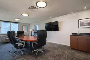 4170 N Marine Dr, Chicago, IL 60613 - Photo 35