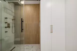 4170 N Marine Dr, Chicago, IL 60613 - Photo 25
