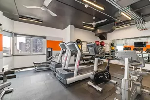 4170 N Marine Dr, Chicago, IL 60613 - Photo 31