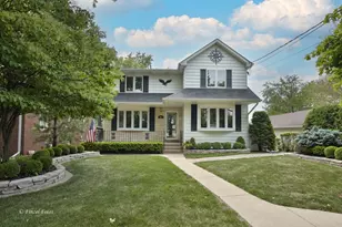 921 N River Rd, McHenry, IL 60051 - Photo 1