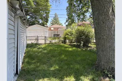 14221 S Wentworth Avenue, Riverdale, IL 60827 - Photo 19