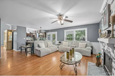 1314 Aspen Court, Elgin, IL 60120 - Photo 13