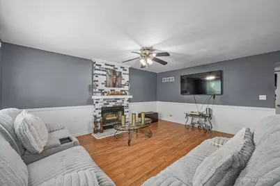 1314 Aspen Court, Elgin, IL 60120 - Photo 11