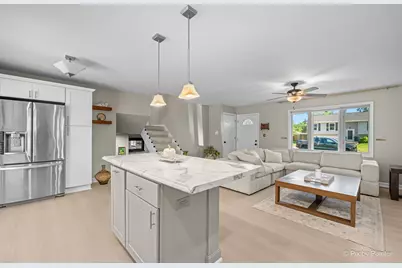 2408 W Fairview Lane, McHenry, IL 60051 - Photo 13