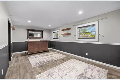 2408 W Fairview Lane, McHenry, IL 60051 - Photo 23