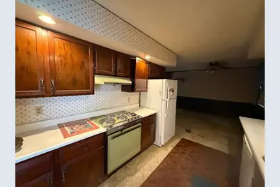 3001 Clifton Court, Marion, IL 62959 - Photo 11
