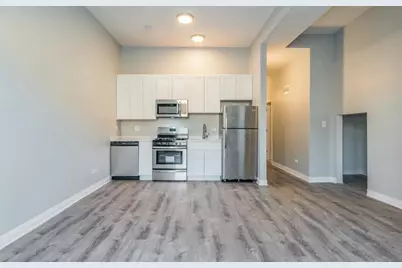 2935 W Warren Boulevard, Chicago, IL 60612 - Photo 5