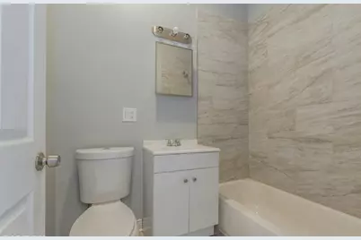 2935 W Warren Boulevard, Chicago, IL 60612 - Photo 11