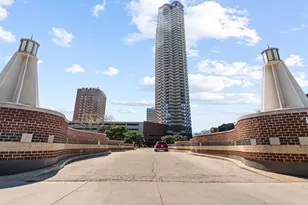 3660 N Lake Shore Dr, Chicago, IL 60613 - Photo 1