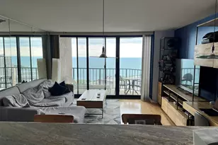 3660 N Lake Shore Dr, Chicago, IL 60613 - Photo 9