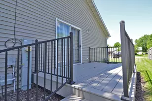 2122 Fox Chase Dr, Ottawa, IL 61350 - Photo 15