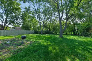 21 Willow Rd, Matteson, IL 60443 - Photo 27