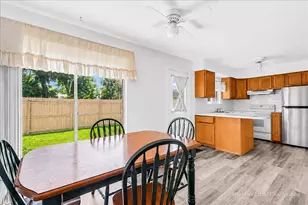 4027 Appleby Ln, Richton Park, IL 60471 - Photo 7