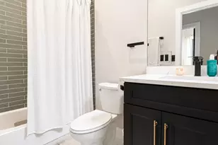 1309 N Rockwell St, Chicago, IL 60622 - Photo 13