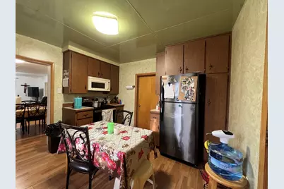 1416 Prospect Avenue, Peru, IL 61354 - Photo 9