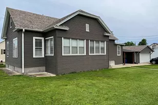 1416 Prospect Ave, Peru, IL 61354 - Photo 25