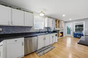 93 Windflower Ct, Romeoville, IL 60446 - Photo 13