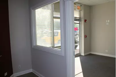 415 E State Street, Geneva, IL 60134 - Photo 3