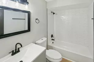 823 Bradoc St, Chicago Heights, IL 60411 - Photo 11