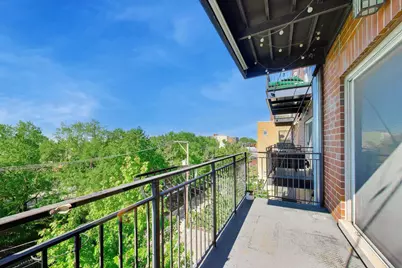 1915 W Diversey Parkway #402, Chicago, IL 60614 - Photo 17