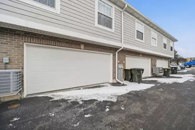 7214 Farmstead Lane, Hanover Park, IL 60133 - Photo 25