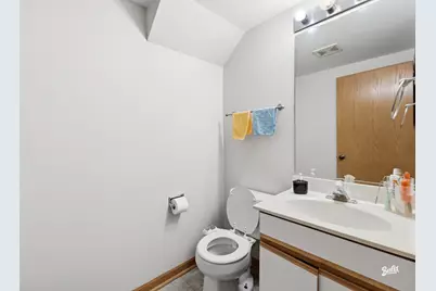 1209 Orleans Drive, Mundelein, IL 60060 - Photo 7