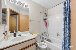 1209 Orleans Dr, Mundelein, IL 60060 - Photo 17