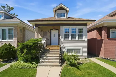 4938 W Melrose Street, Chicago, IL 60641 - Photo 1