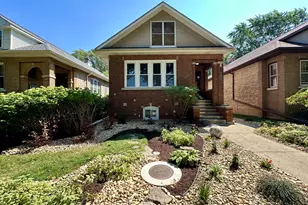 2841 Wenonah Ave, Berwyn, IL 60402 - Photo 1
