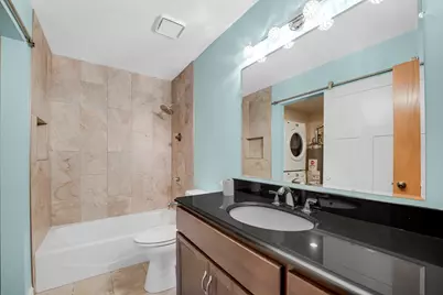 5630 W 103rd Street #308, Oak Lawn, IL 60453 - Photo 9