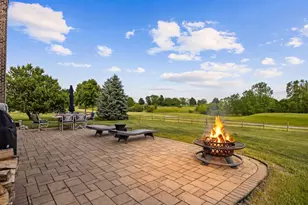 16129 W Red Cloud Dr, Lockport, IL 60441 - Photo 47