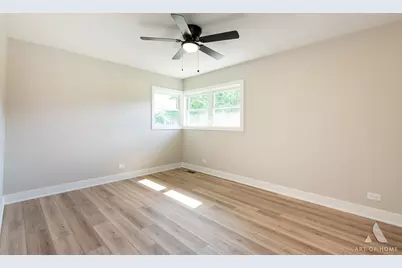 10815 S 71st Court, Worth, IL 60482 - Photo 19
