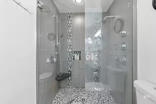 204 Bright Ridge Dr, Schaumburg, IL 60194 - Photo 13