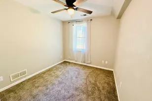 715 8th St, Colona, IL 61241 - Photo 5