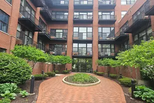 2323 W Pershing Rd, Chicago, IL 60609 - Photo 3