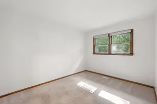 1432 Schramm Dr, Westmont, IL 60559 - Photo 13