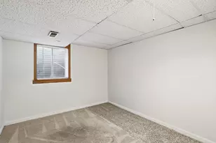 1432 Schramm Dr, Westmont, IL 60559 - Photo 21