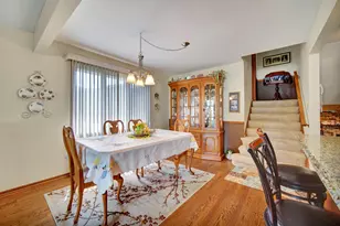 12132 S James Dr, Alsip, IL 60803 - Photo 7