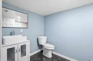 5723 S Marshfield Ave, Chicago, IL 60636 - Photo 29