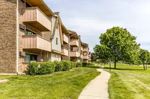 4 Echo Ct, Vernon Hills, IL 60061 - Photo 17